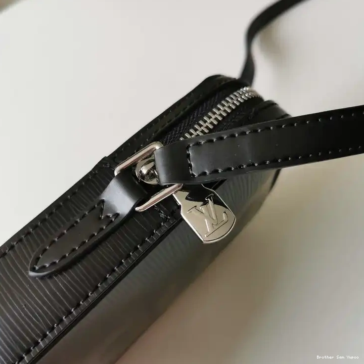 Brother Sam Bags 20B570192 LV 0503